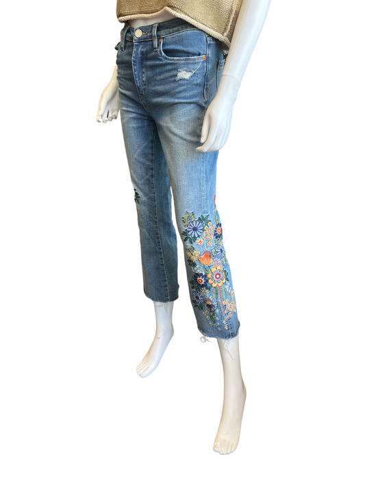 BLANKNYC Floral Embroidered Jeans size 4